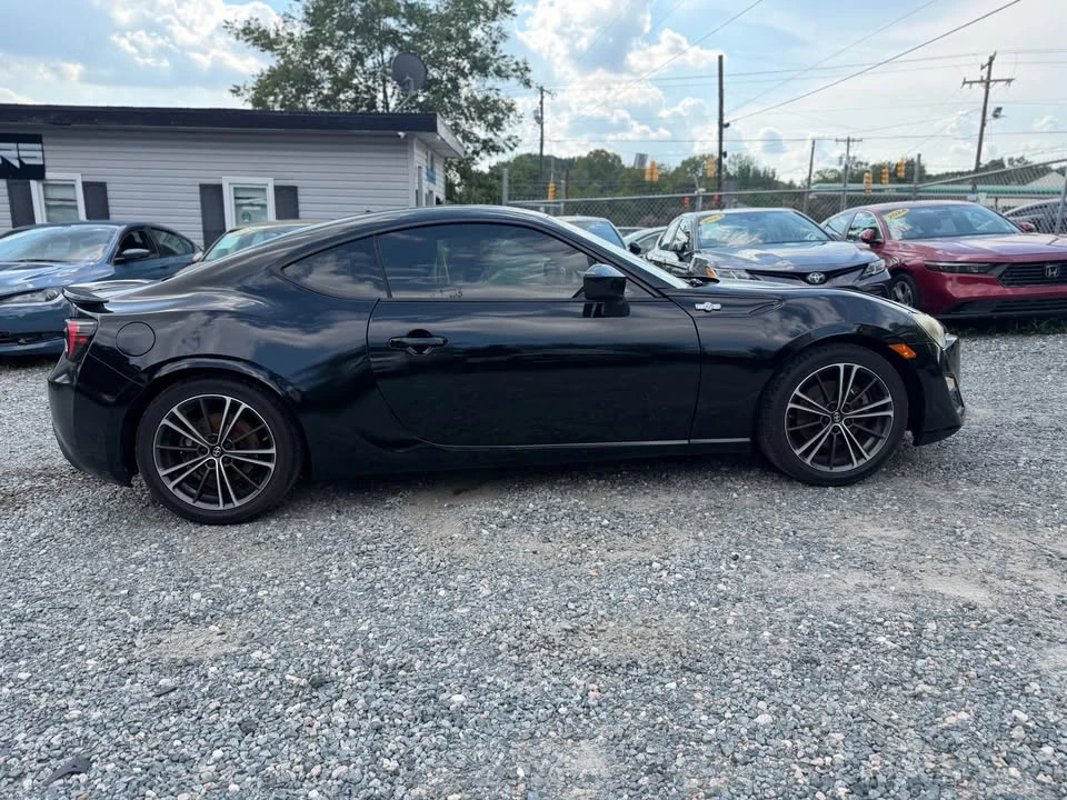 2014 Scion FR-S - Image 8 of 13