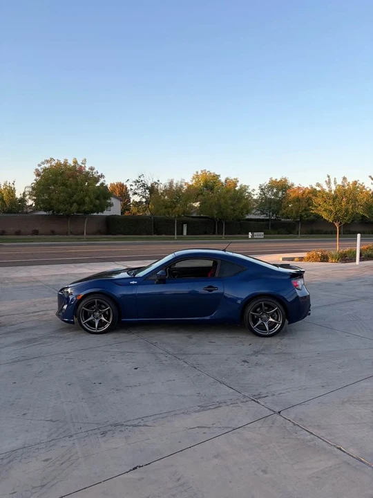 2014 Scion FR-S - Image 2 of 13