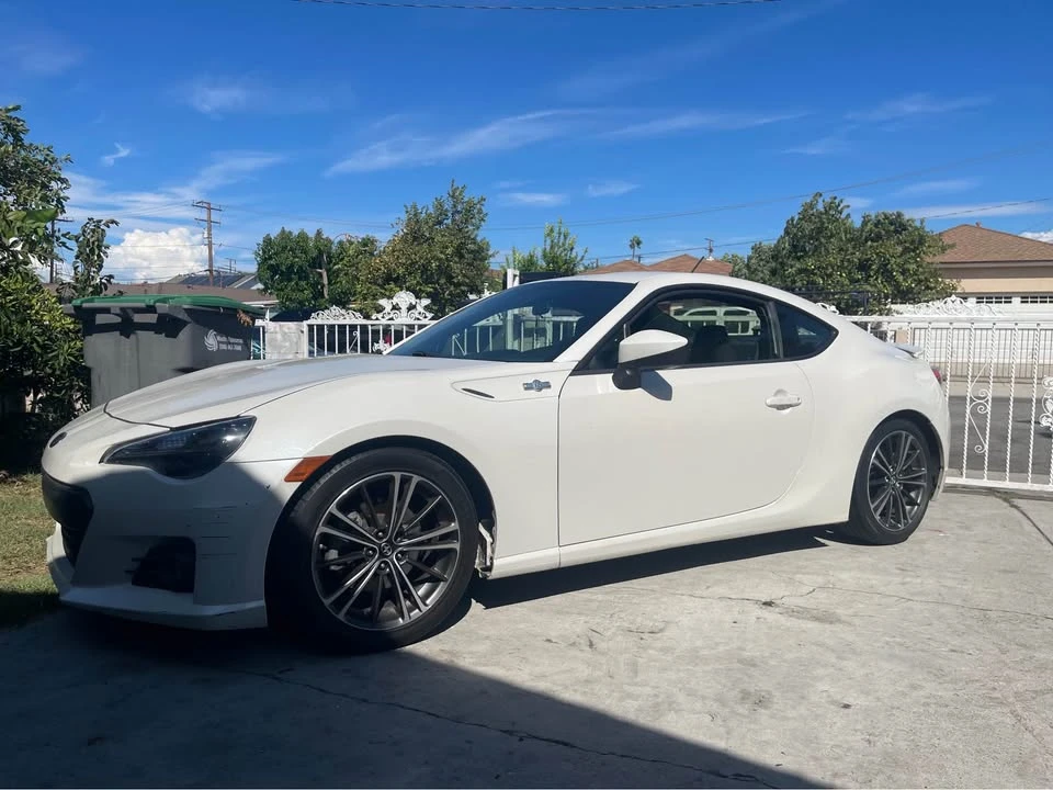 2014 Scion FR-S - Image 2 of 10