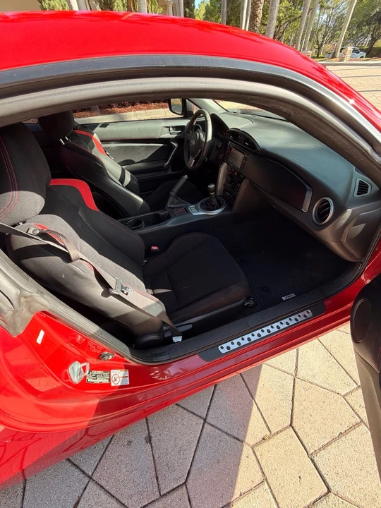 2014 Scion FR-S - Image 9 of 13