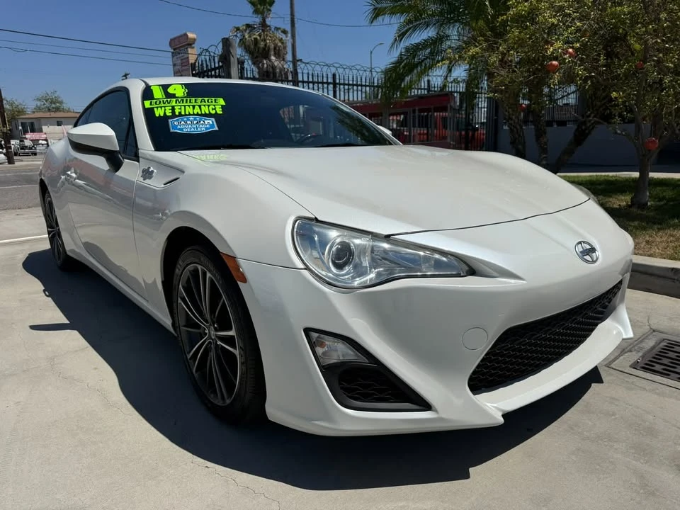 2014 Scion FR-S - Image 2 of 20