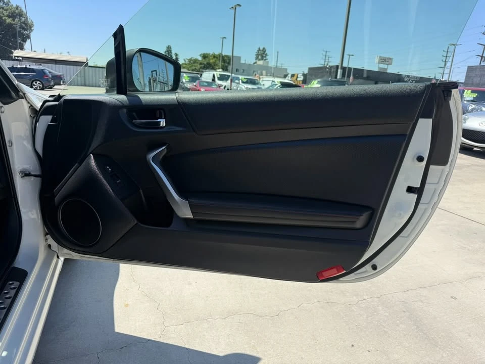 2014 Scion FR-S - Image 13 of 20