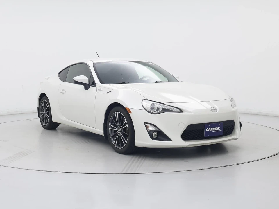 2014 Scion FR-S - Image 2 of 25