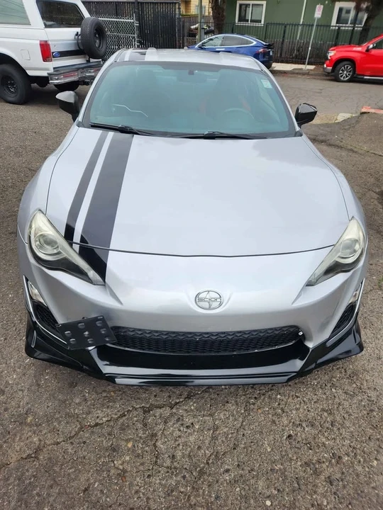 2014 Scion FR-S - Image 9 of 15