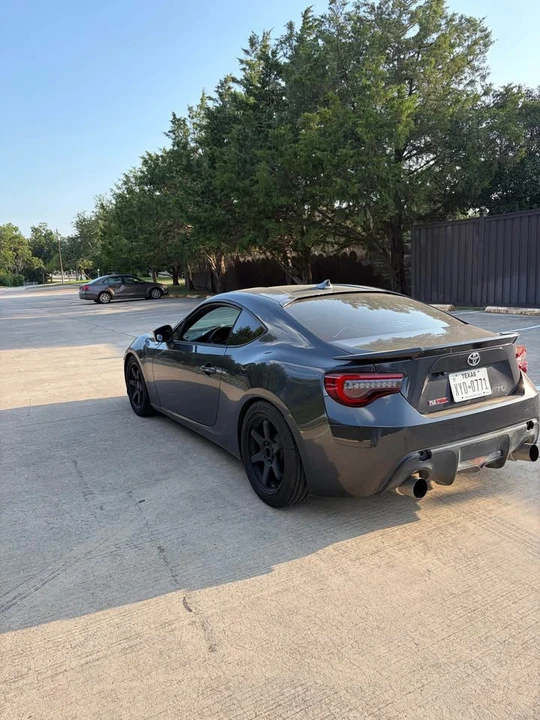 2014 Scion FR-S - Image 5 of 8