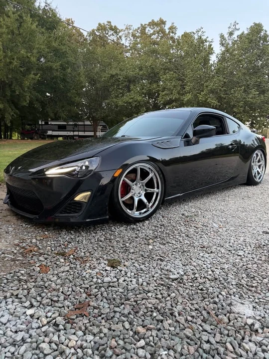 2014 Scion FR-S - Image 9 of 11