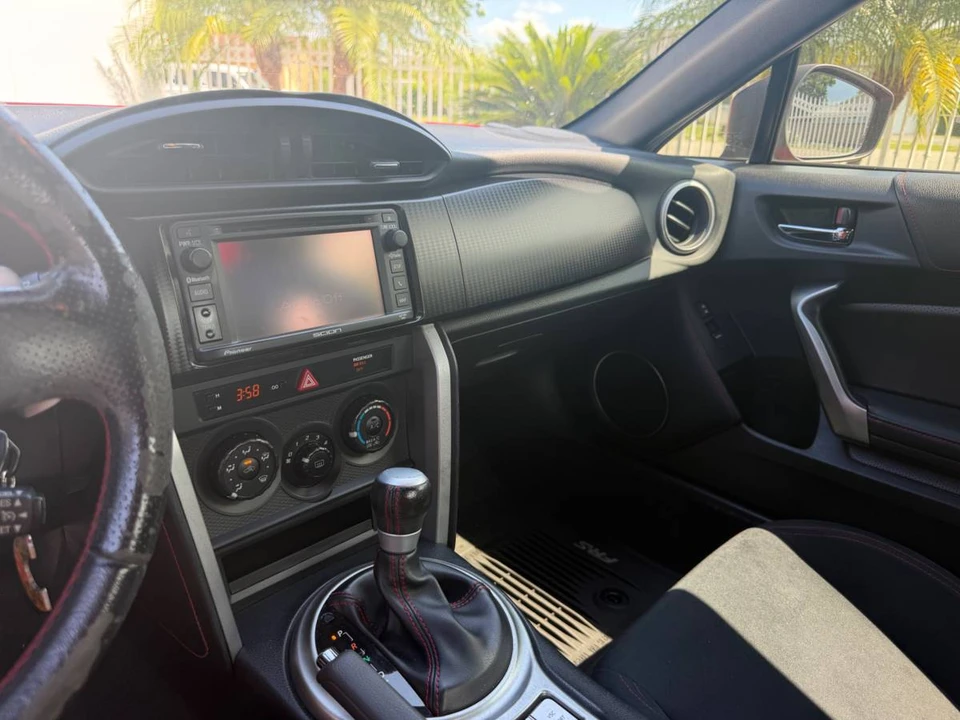 2014 Scion FR-S - Image 9 of 11