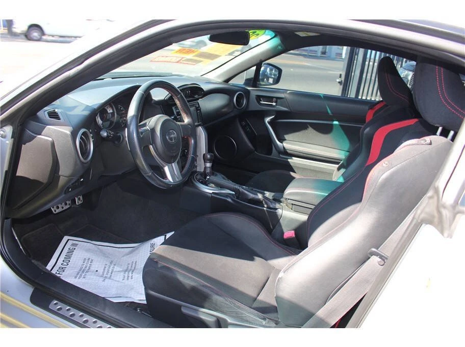 2014 Scion FR-S - Image 9 of 15