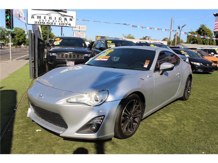 2014 Scion FR-S - Image 3 of 15