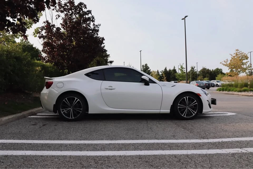 2014 Scion FR-S - Image 4 of 17