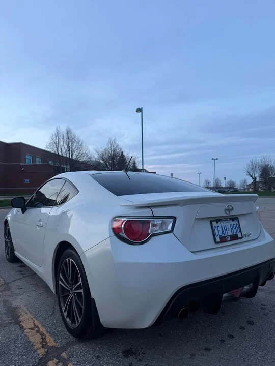 2014 Scion FR-S - Image 5 of 8