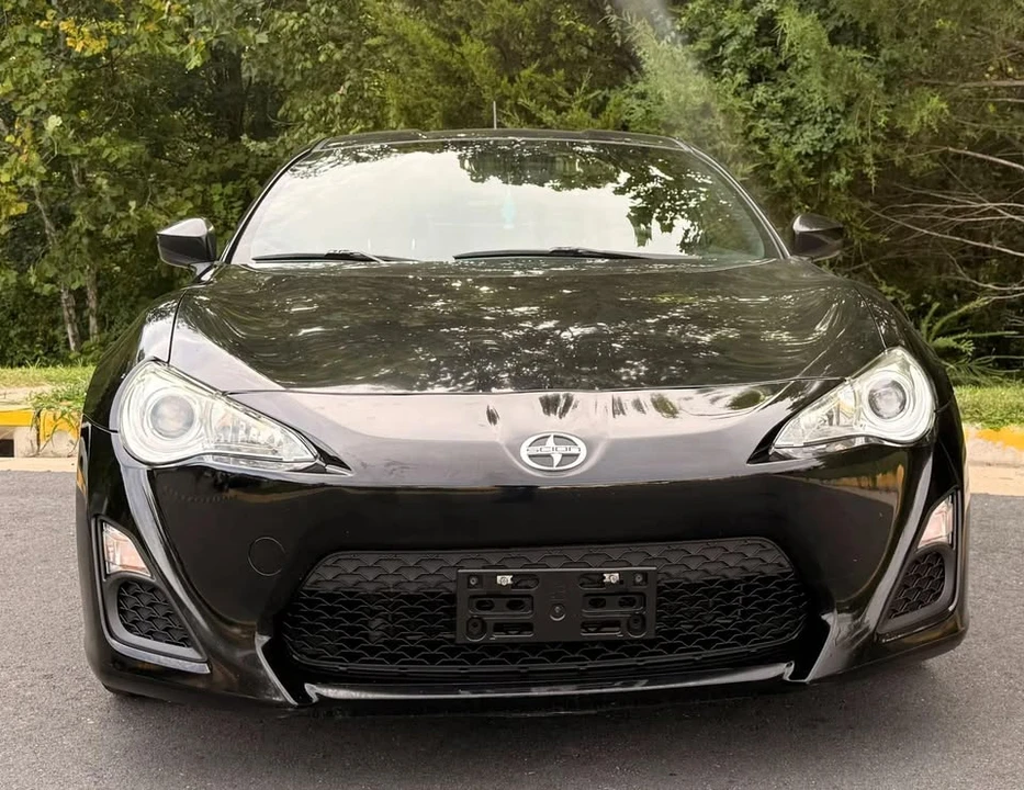 2014 Scion FR-S - Image 8 of 18