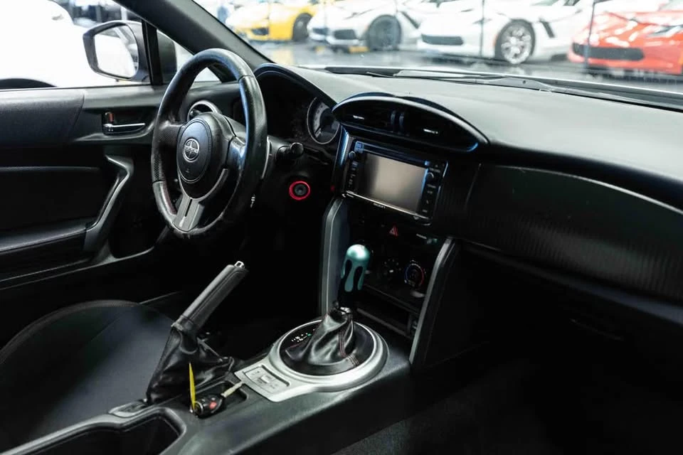 2014 Scion FR-S - Image 10 of 11