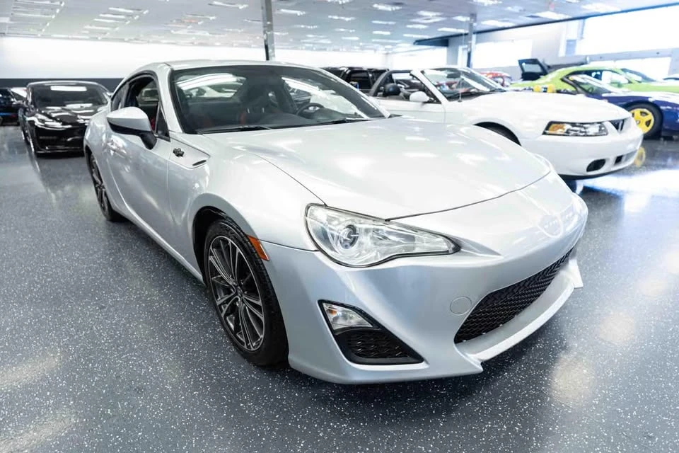 2014 Scion FR-S - Image 3 of 11