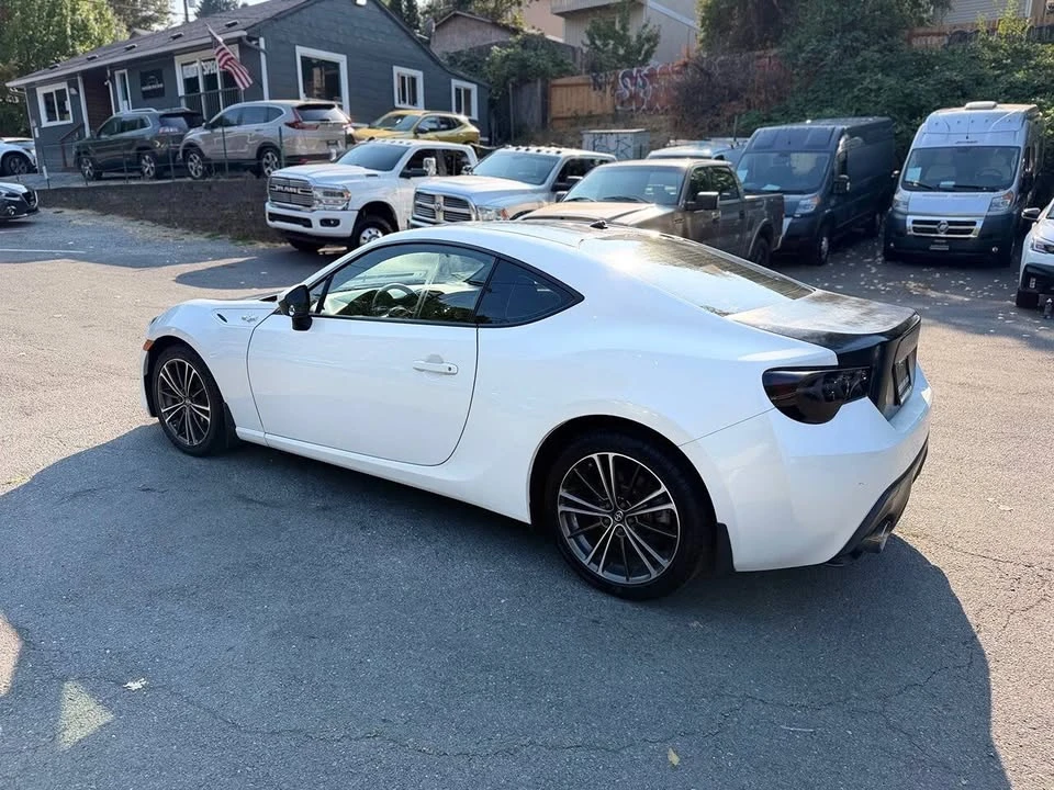 2014 Scion FR-S - Image 8 of 20
