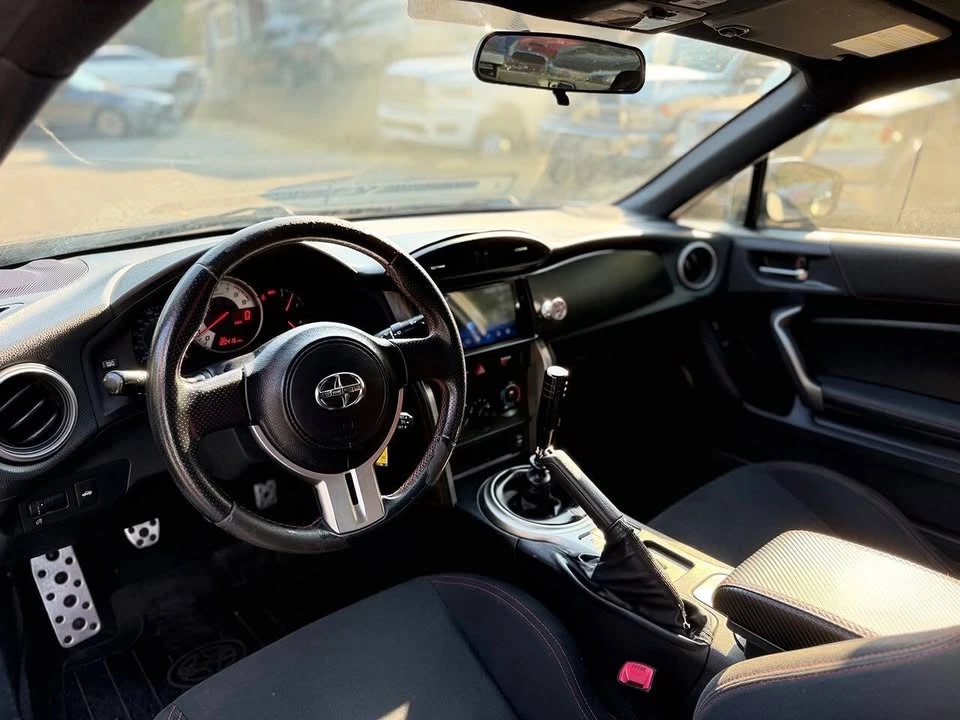 2014 Scion FR-S - Image 15 of 20