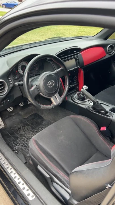 2014 Scion FR-S - Image 5 of 9