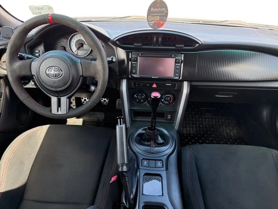 2014 Scion FR-S - Image 10 of 12