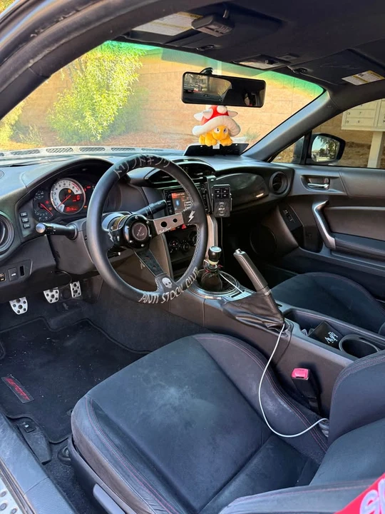 2014 Scion FR-S - Image 8 of 10