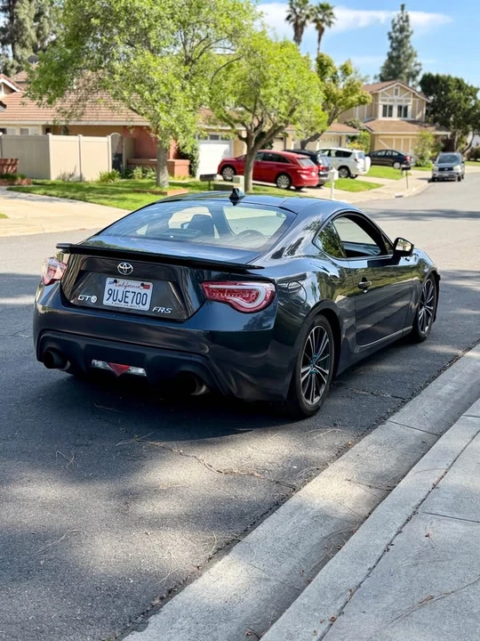 2014 Scion FR-S - Image 3 of 8
