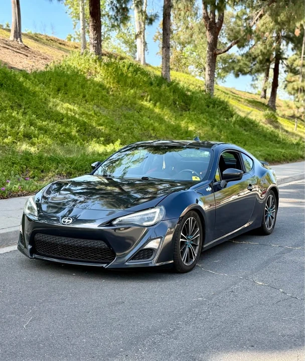 2014 Scion FR-S - Image 2 of 8