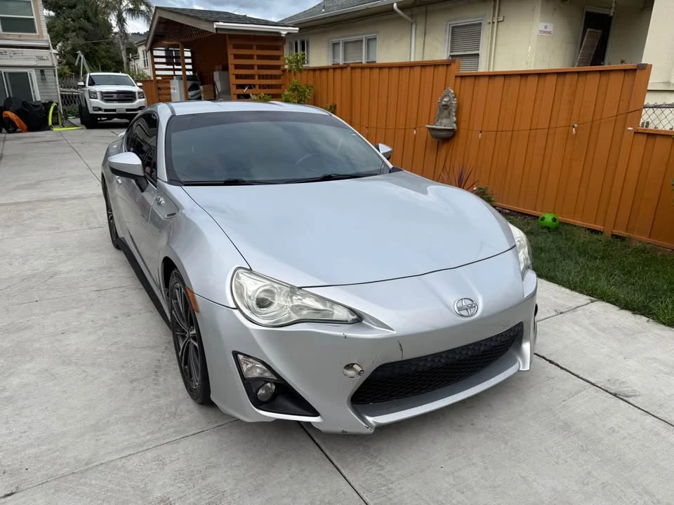 2014 Scion FR-S - Image 4 of 10