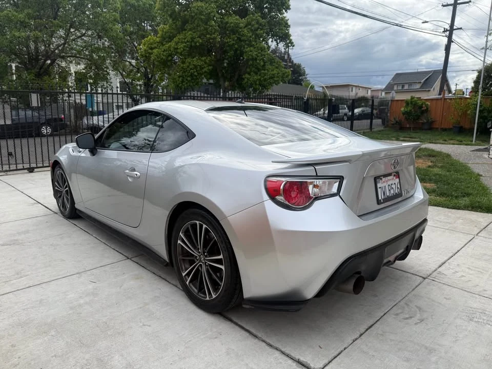 2014 Scion FR-S - Image 2 of 10