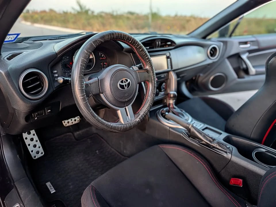 2014 Scion FR-S - Image 15 of 20