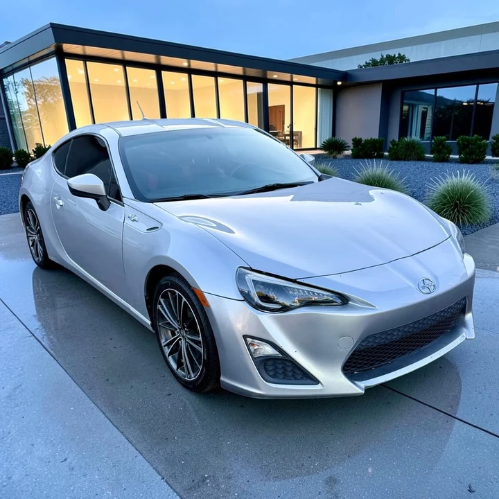 2014 Scion FR-S - Image 2 of 10