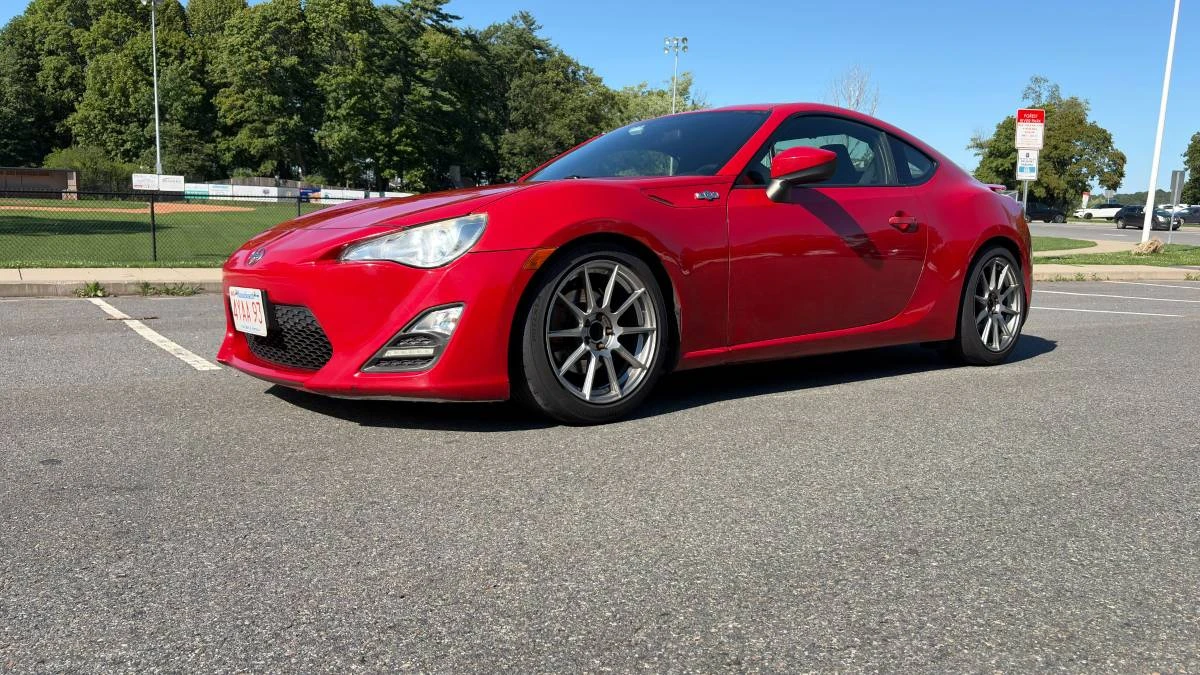 2014 Scion FR-S - Image 2 of 14
