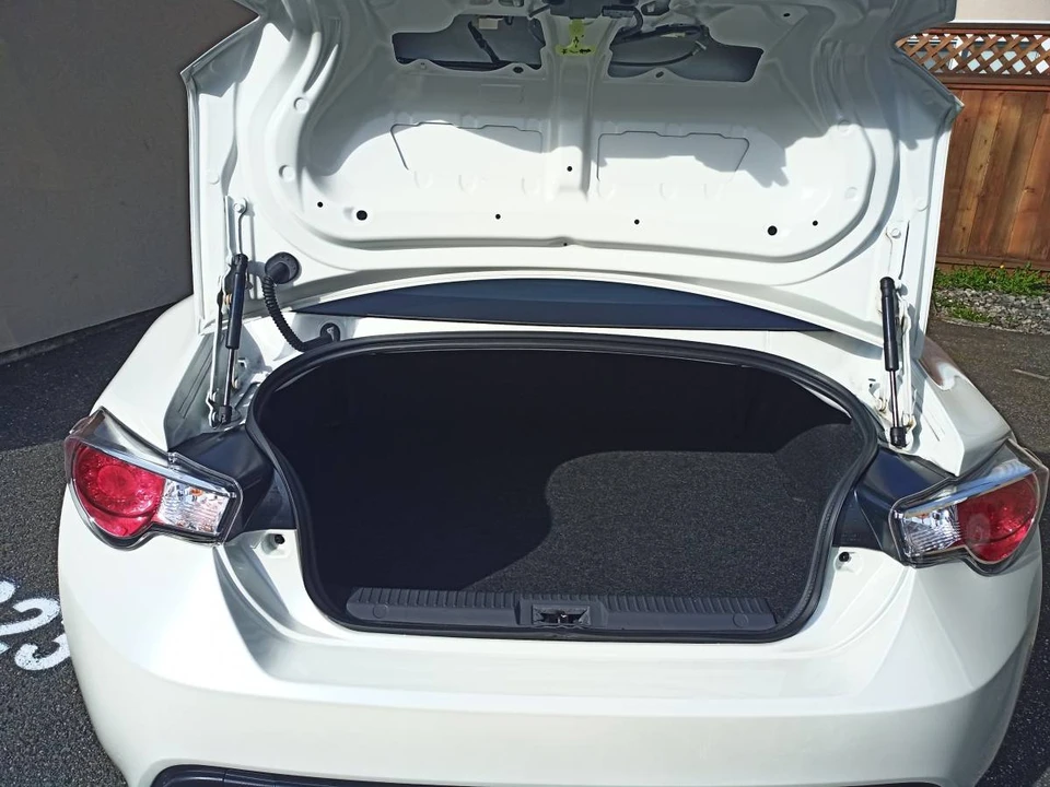2014 Scion FR-S - Image 5 of 15