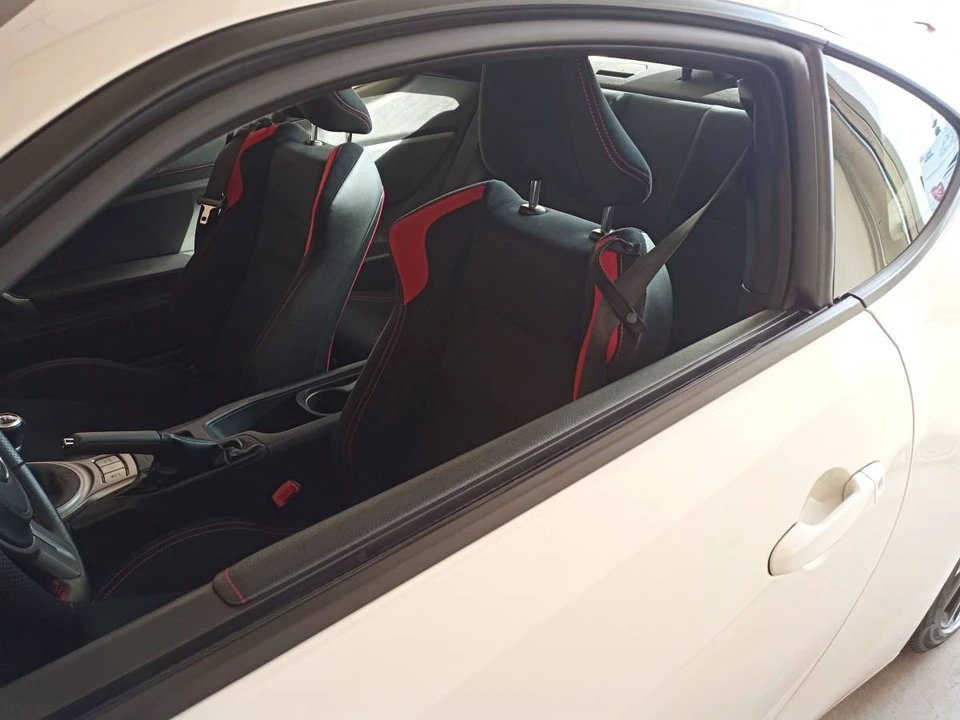 2014 Scion FR-S - Image 8 of 15