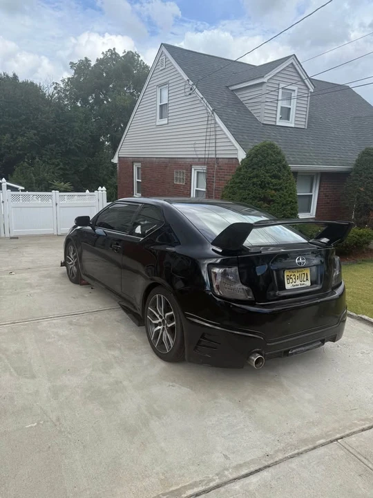 2014 Scion tC - Image 5 of 10