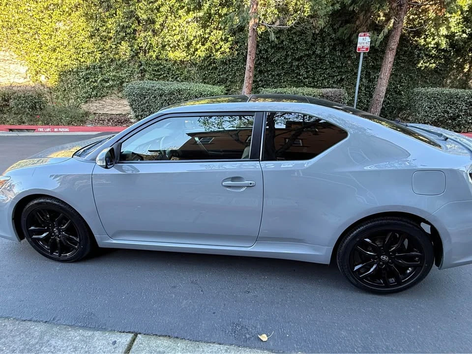 2014 Scion tC - Image 8 of 11
