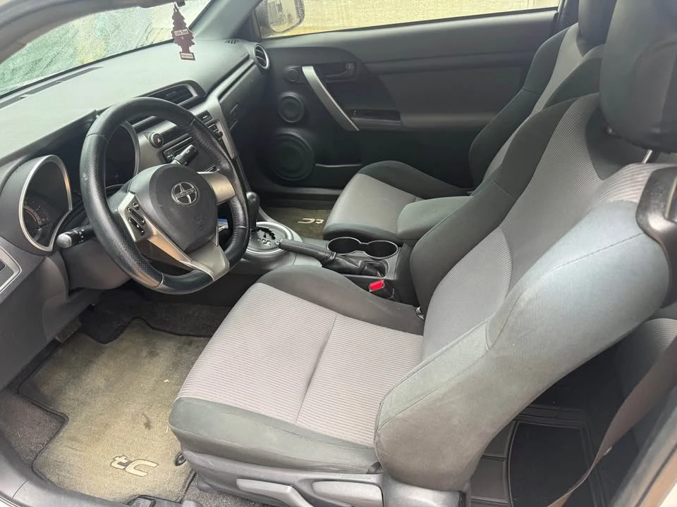 2014 Scion tC - Image 8 of 10