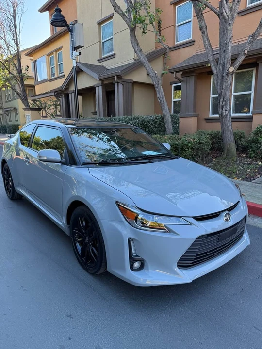 2014 Scion tC - Image 3 of 11