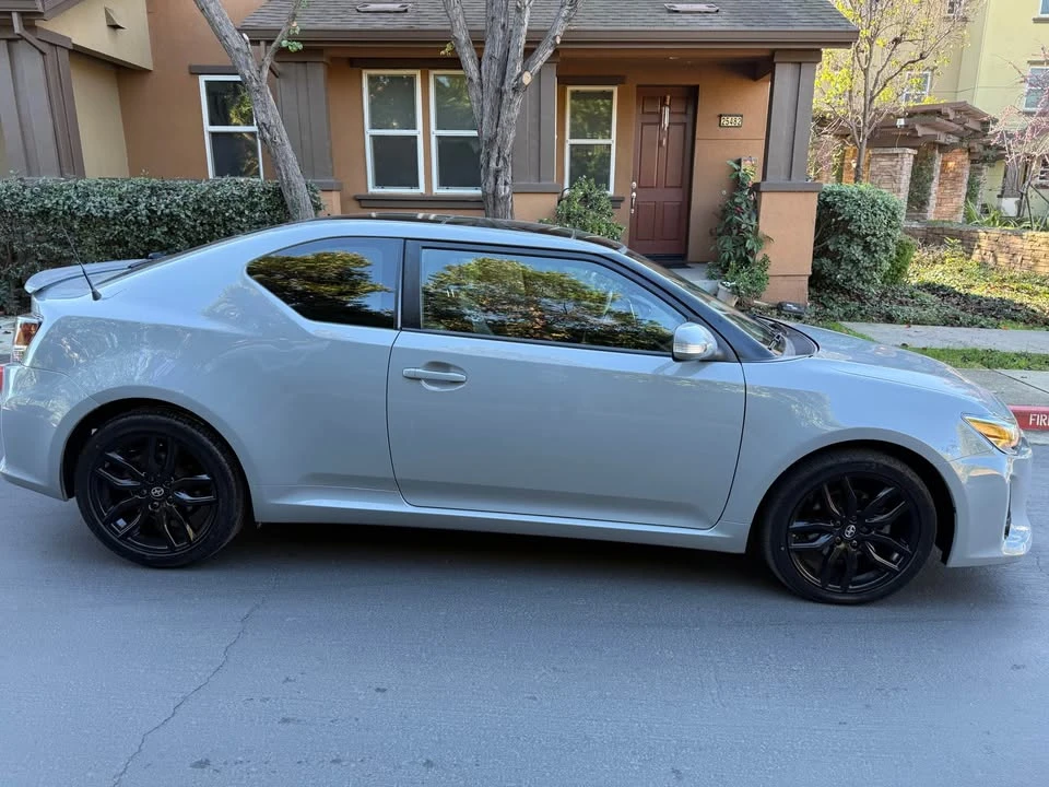 2014 Scion tC - Image 4 of 11