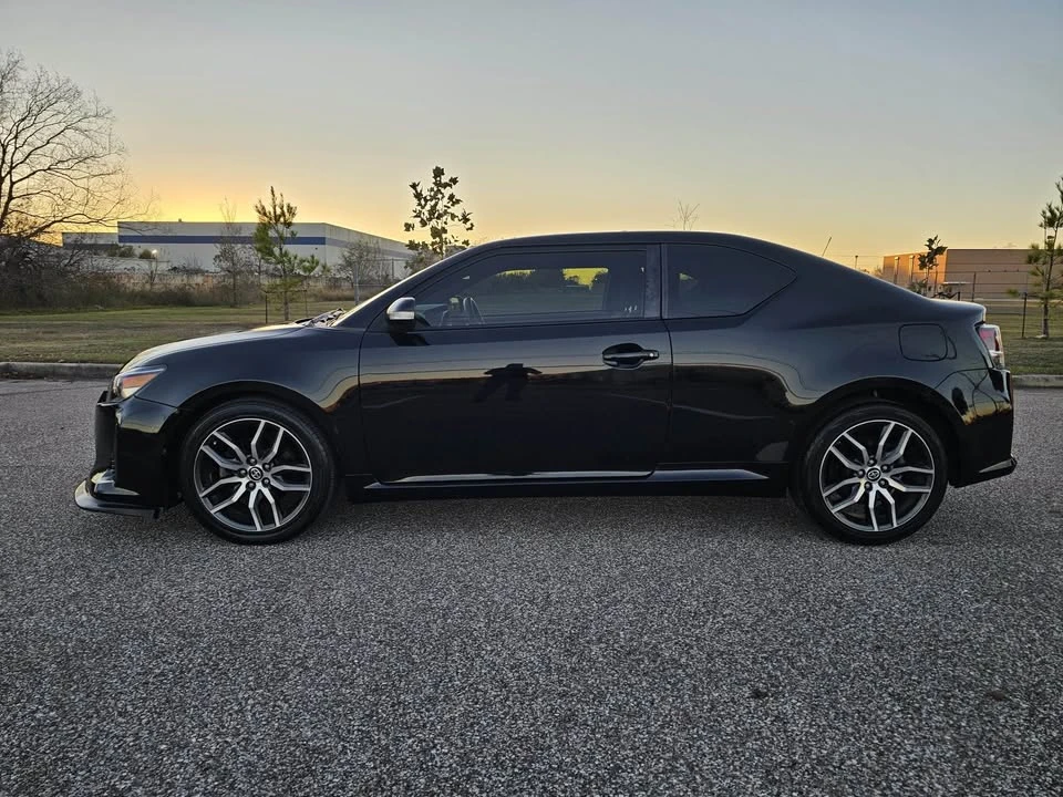 2014 Scion tC - Image 10 of 19