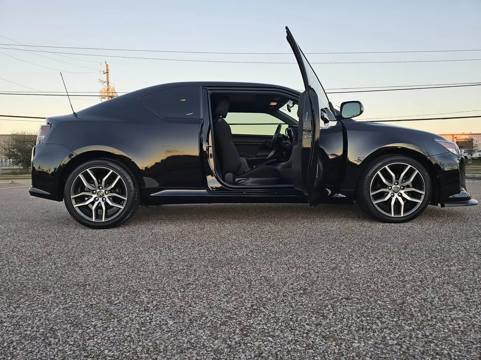 2014 Scion tC - Image 13 of 19