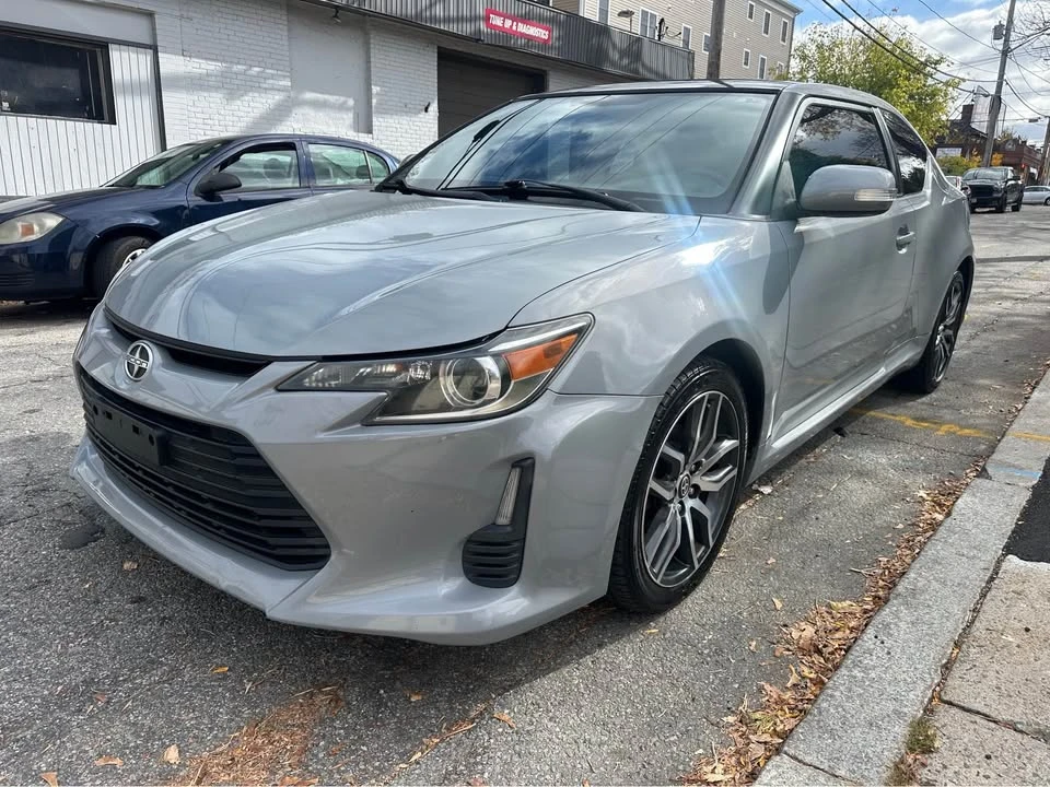2014 Scion tC - Image 2 of 13