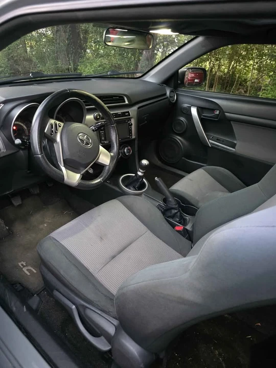 2014 Scion tC - Image 4 of 4