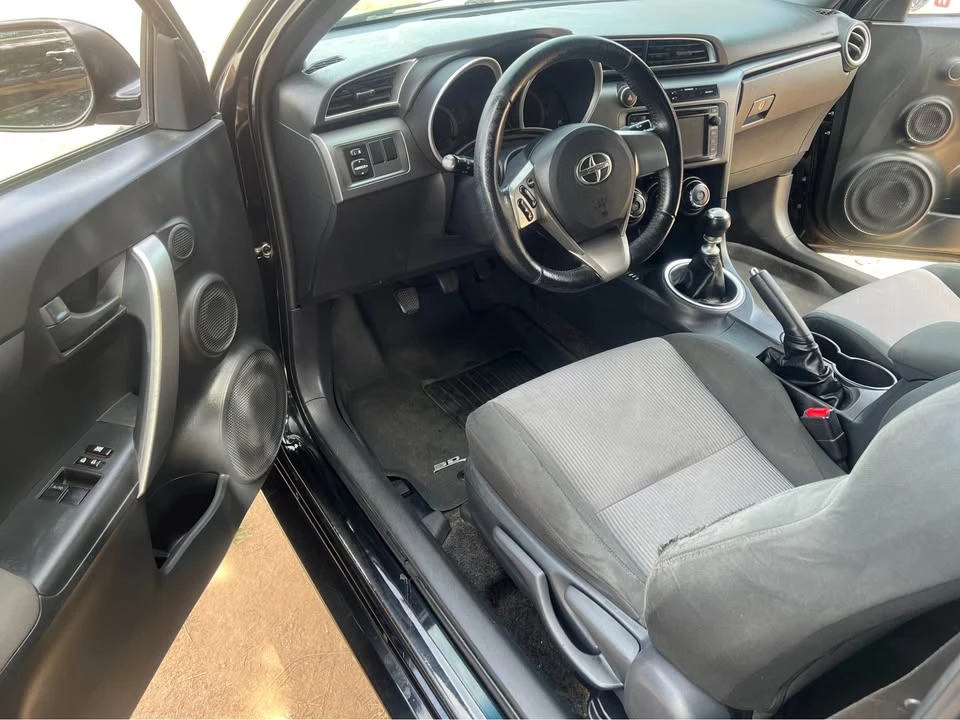 2014 Scion tC - Image 11 of 14