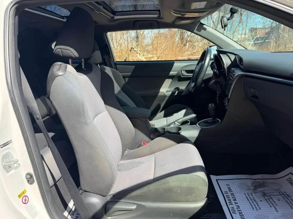 2014 Scion tC - Image 11 of 15
