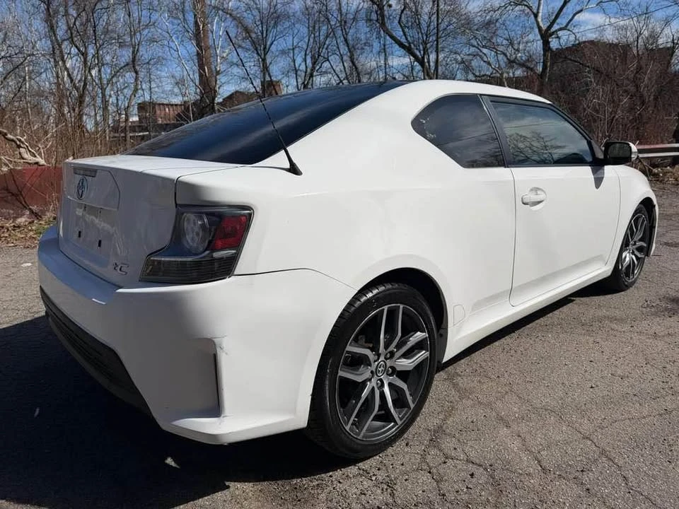 2014 Scion tC - Image 7 of 15