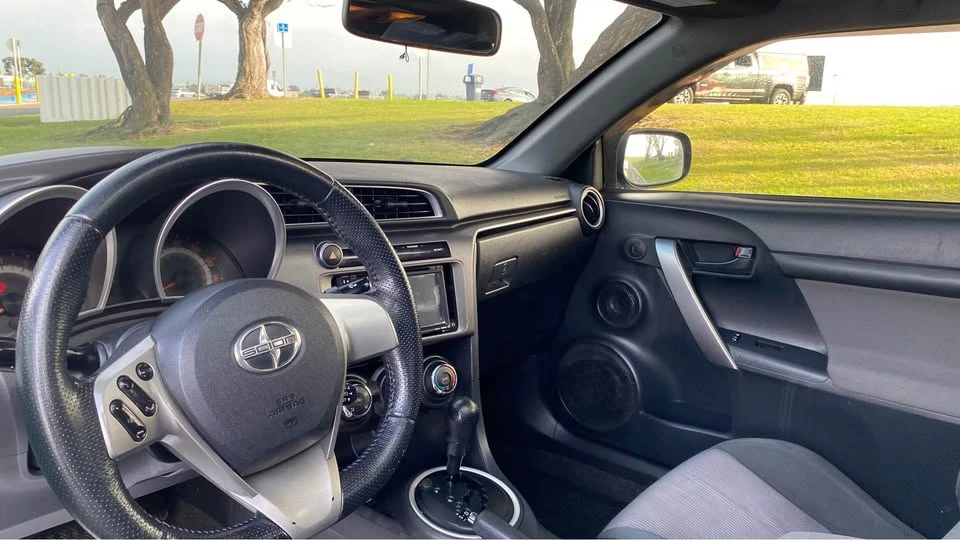 2014 Scion tC - Image 8 of 11