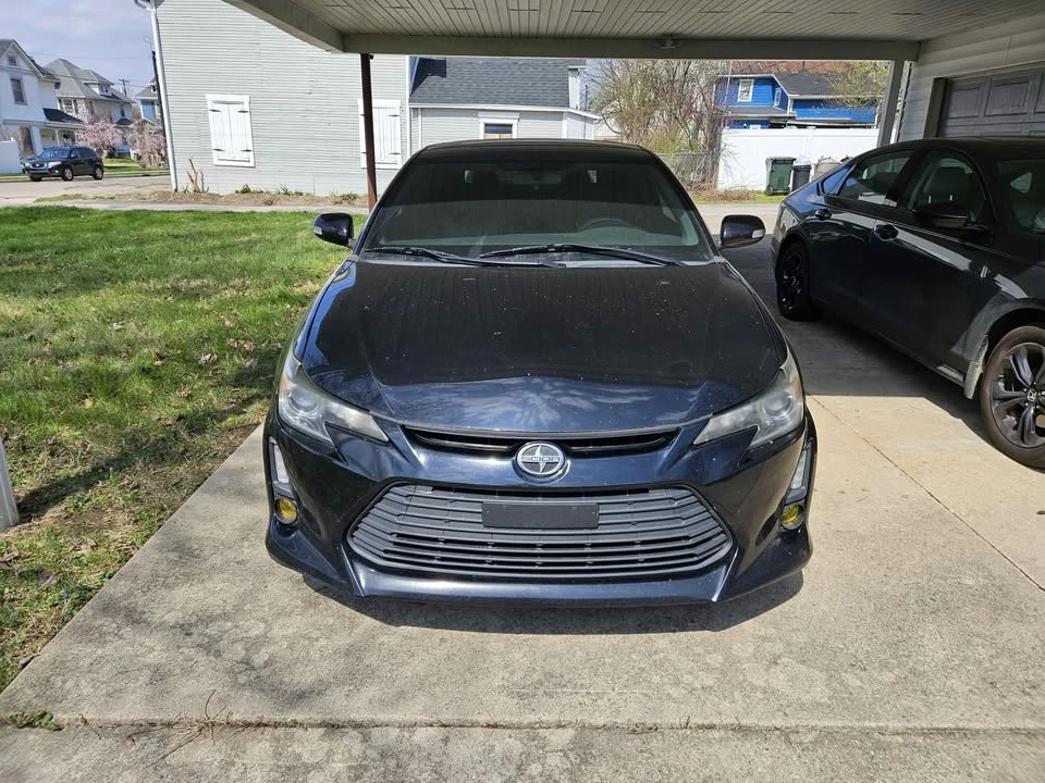 2014 Scion tC - Image 2 of 13