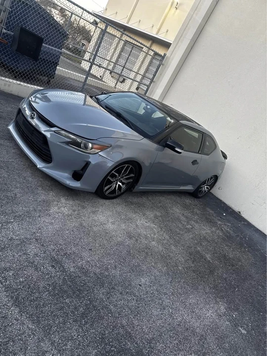 2014 Scion tC - Image 3 of 4