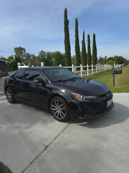 2014 Scion tC - Image 2 of 8