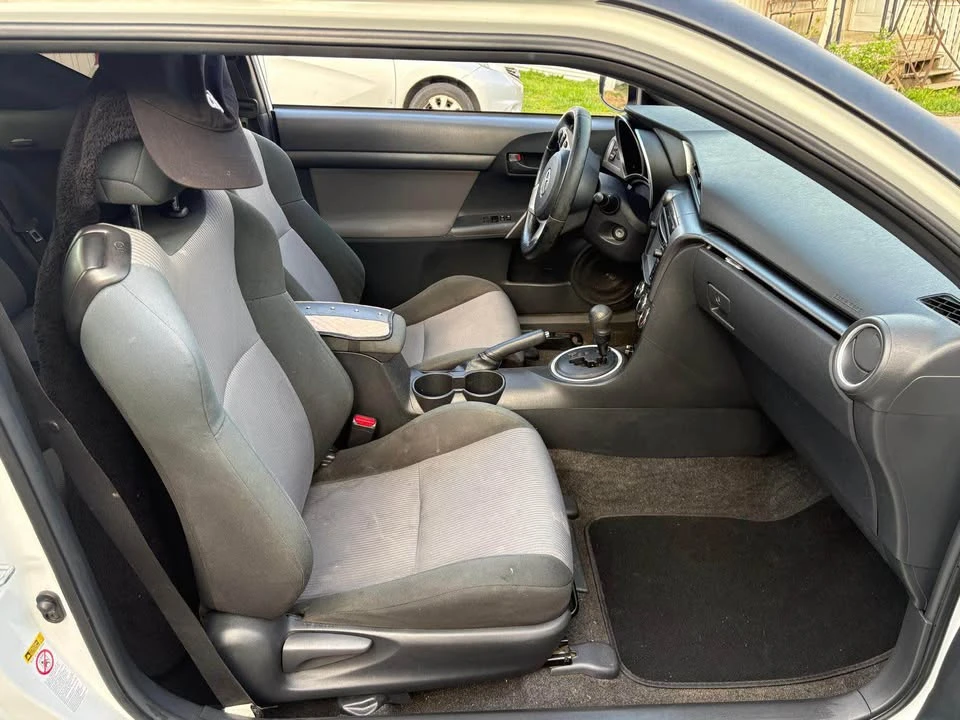 2014 Scion tC - Image 5 of 7