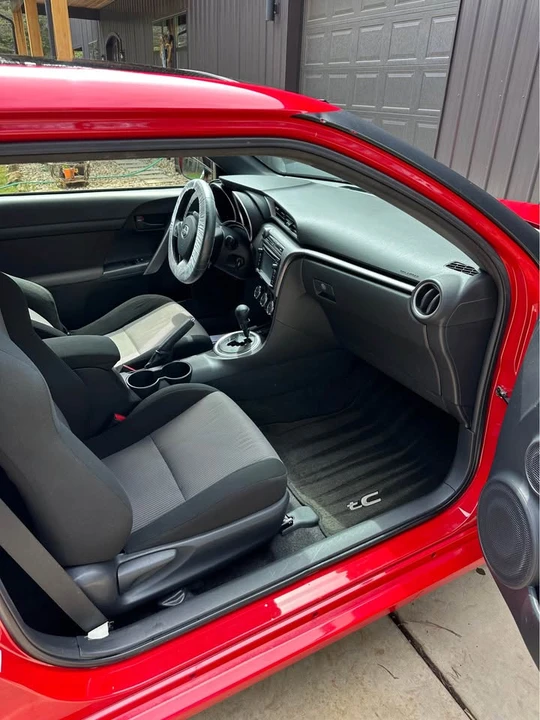 2014 Scion tC - Image 6 of 8